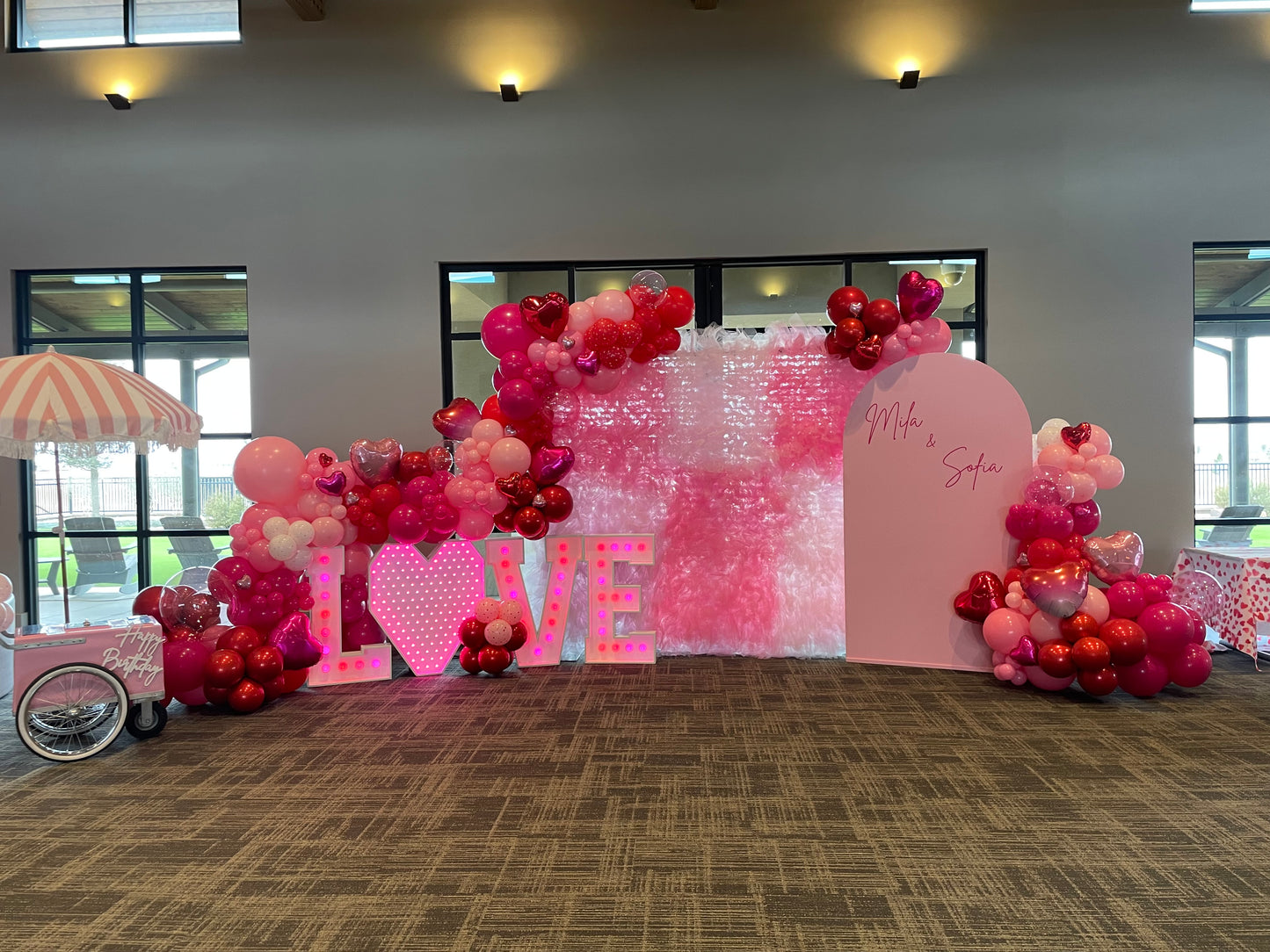 Tulle Wall